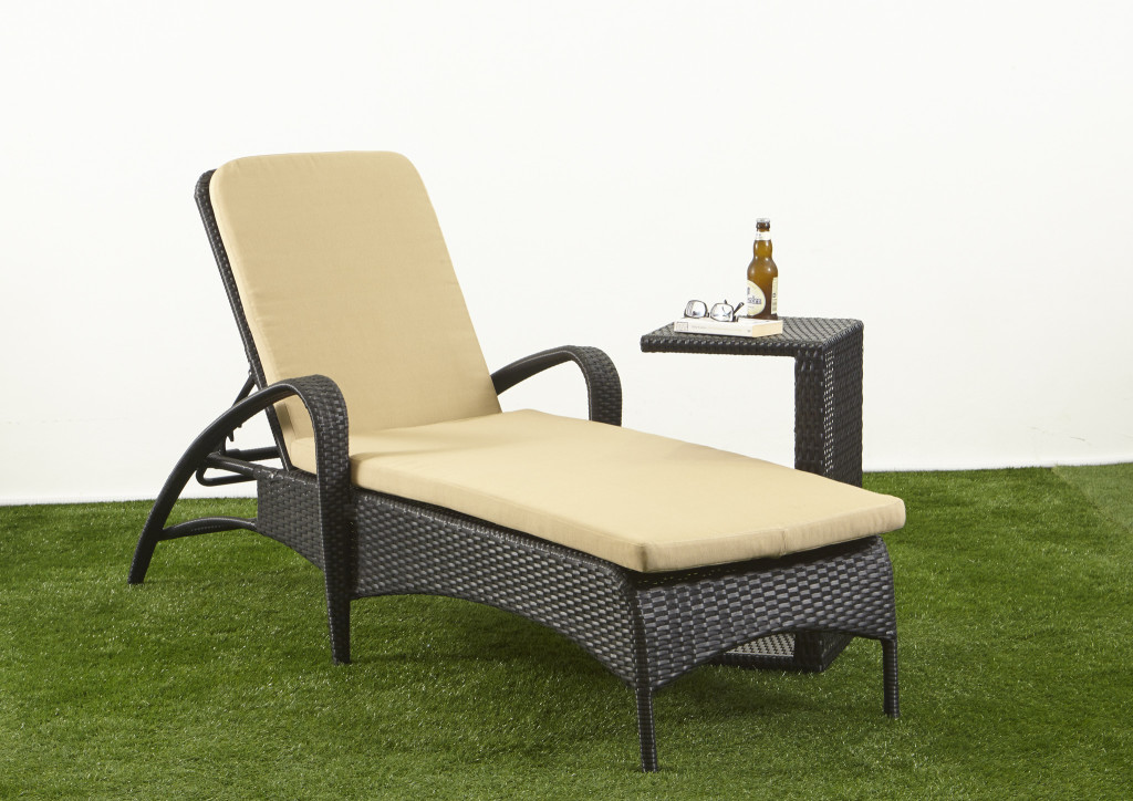 Swimming Pool Furniture Photo Gallery