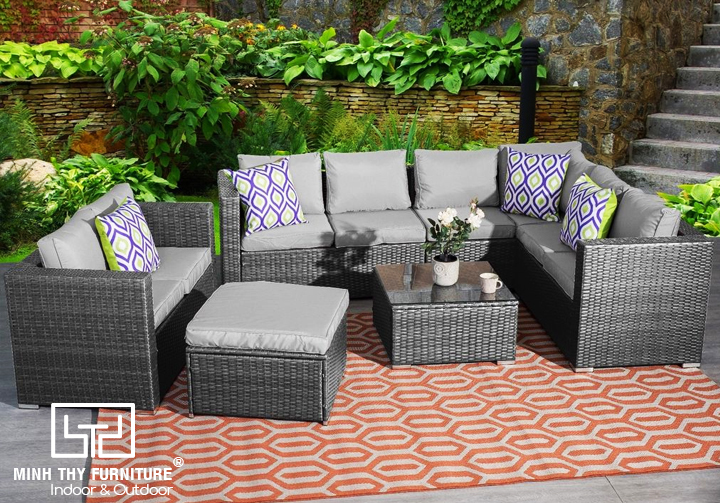 How to choose suitable wicker furniture